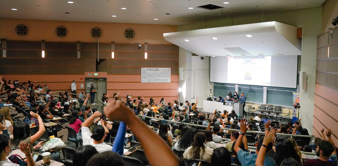 Students at EOP welcome event